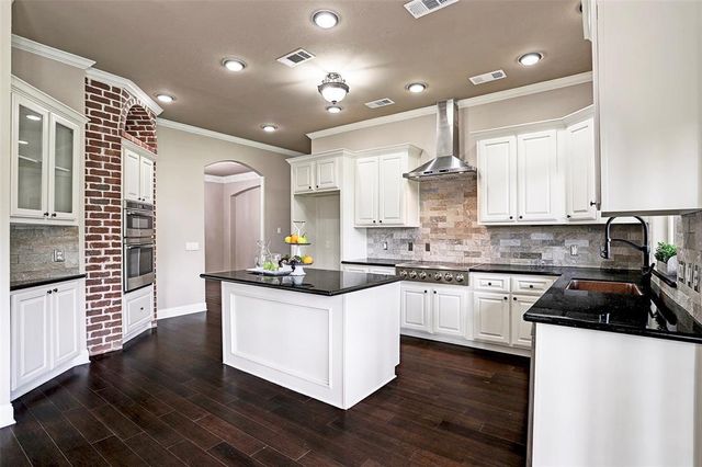 16006 Piney Links, Houston, TX 77068