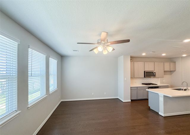 9503 Towne Lake Parkway, Cypress, TX 77433