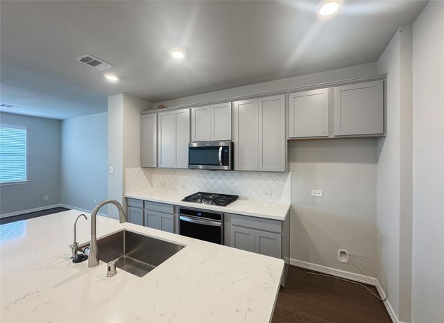 9503 Towne Lake Parkway, Cypress, TX 77433