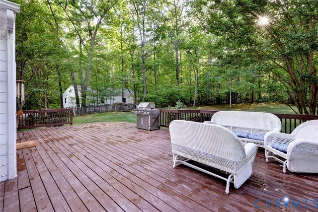 16101 Daybreak Ln, Beaverdam, VA 23015
