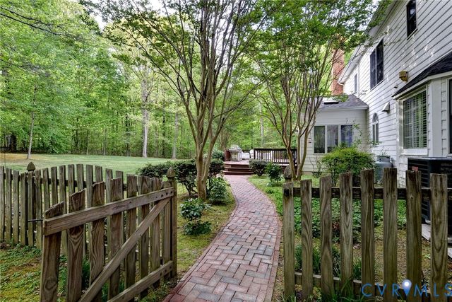 16101 Daybreak Ln, Beaverdam, VA 23015