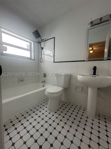 12205 SW 263rd Ter, Homestead, FL 33032