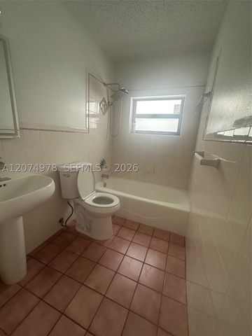 12205 SW 263rd Ter, Homestead, FL 33032