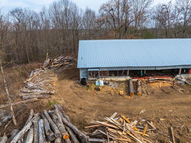 13716 Jones Gap Road, Soddy Daisy, TN 37379