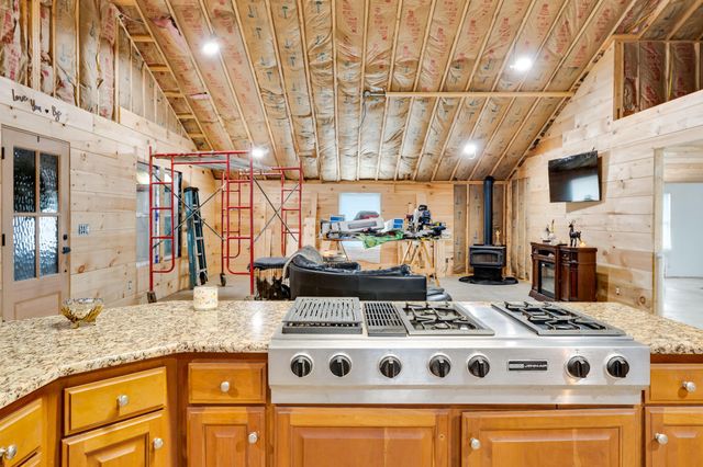 13716 Jones Gap Road, Soddy Daisy, TN 37379