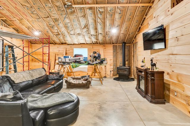 13716 Jones Gap Road, Soddy Daisy, TN 37379