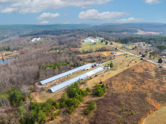 13716 Jones Gap Road, Soddy Daisy, TN 37379