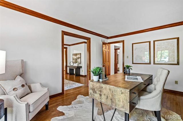 1289 Tammany Lane, St Louis, MO 63131