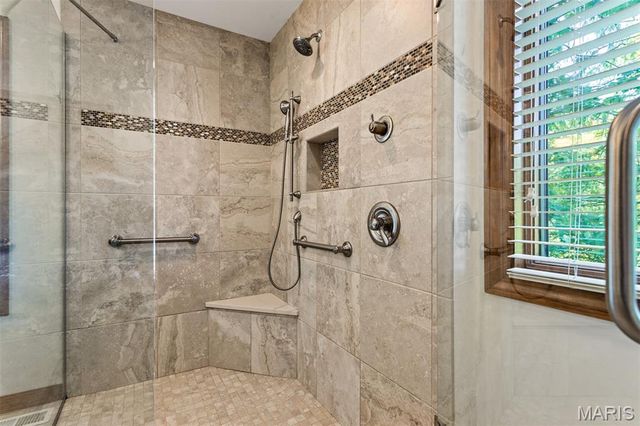 1289 Tammany Lane, St Louis, MO 63131