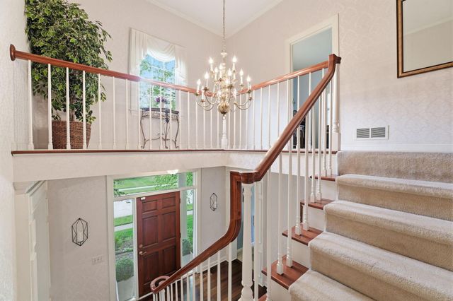 7760 Jordan Crossing, Reynoldsburg, OH 43068