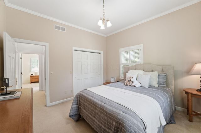 7760 Jordan Crossing, Reynoldsburg, OH 43068