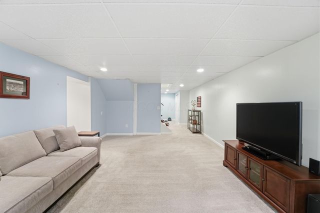7760 Jordan Crossing, Reynoldsburg, OH 43068