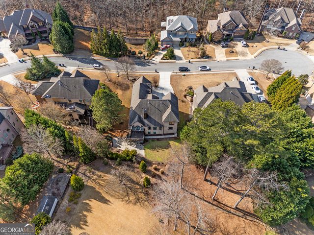 585 Settles Brook Court, Suwanee, GA 30024