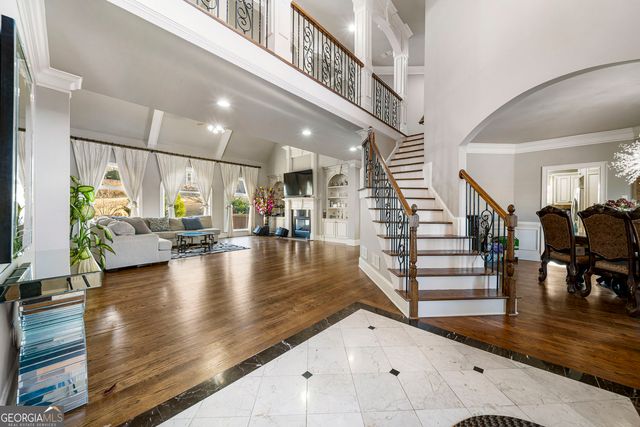 585 Settles Brook Court, Suwanee, GA 30024