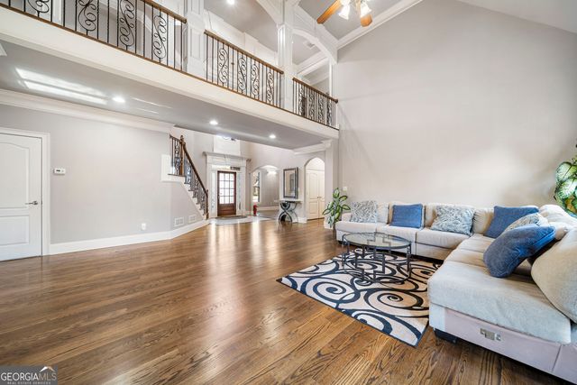 585 Settles Brook Court, Suwanee, GA 30024