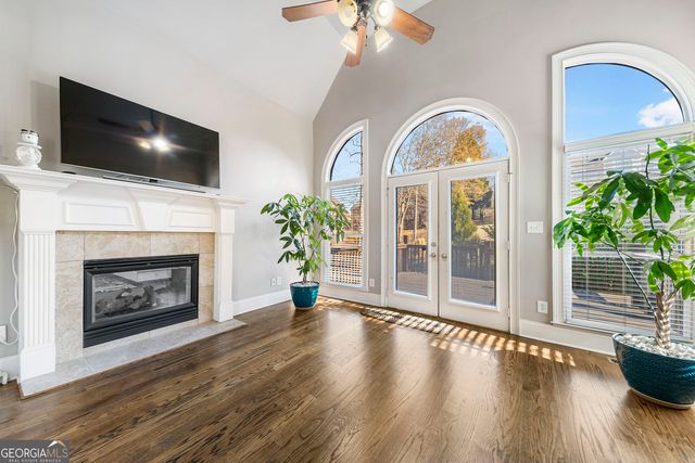 585 Settles Brook Court, Suwanee, GA 30024