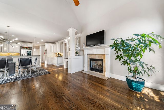 585 Settles Brook Court, Suwanee, GA 30024