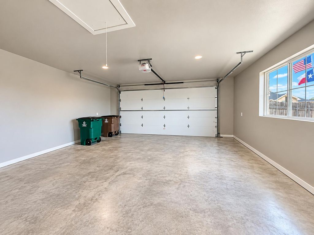 Image 31 of property listing at 3917 Ruth Lane, San Angelo, TX 76904