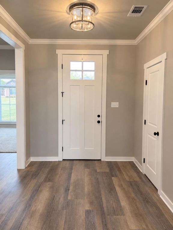 Image 4 of property listing at 3917 Ruth Lane, San Angelo, TX 76904
