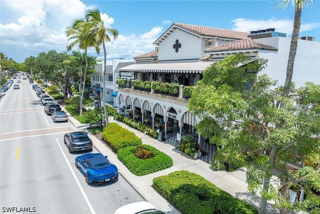 547 101st AVE N, Naples, FL 34108