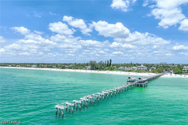 547 101st AVE N, Naples, FL 34108