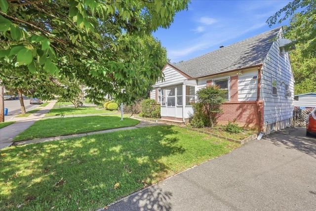 108 FORDHAM RD, Clifton, NJ 07013