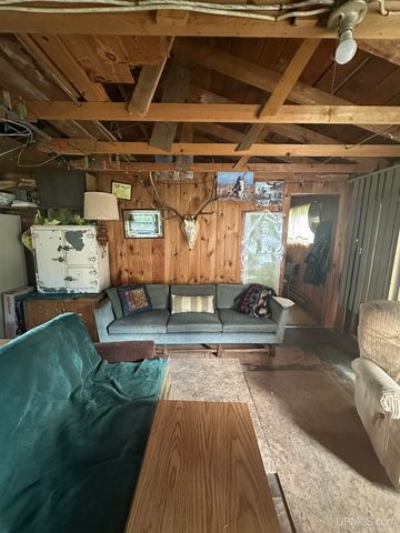 650 Stager Lake Road, Crystal Falls, MI 49920