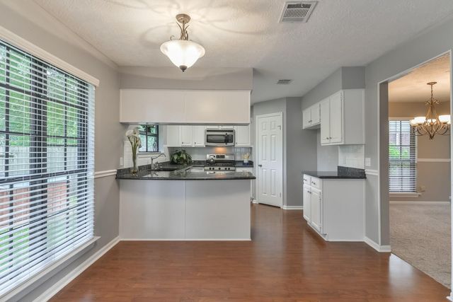 1222 Mabry Mill Road, Houston, TX 77062