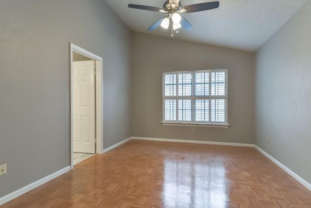 1222 Mabry Mill Road, Houston, TX 77062