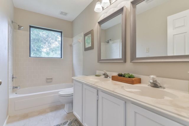 1222 Mabry Mill Road, Houston, TX 77062