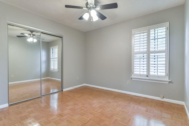 1222 Mabry Mill Road, Houston, TX 77062