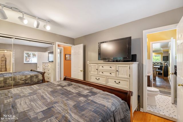 14433 Oxford Road, Plymouth, MI 48170