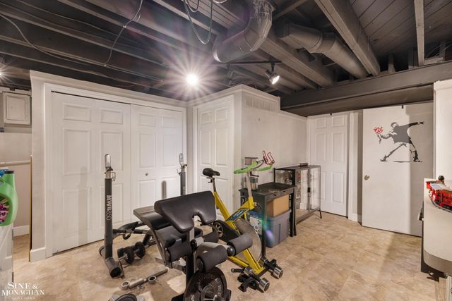14433 Oxford Road, Plymouth, MI 48170