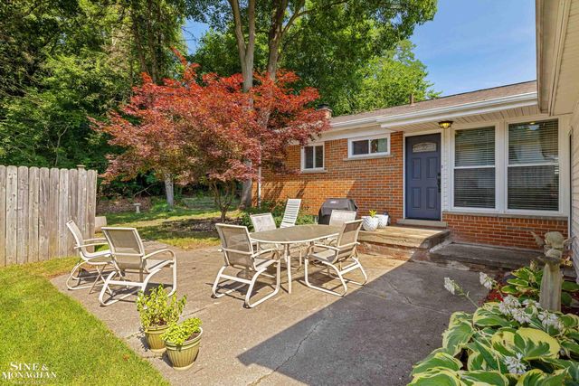 14433 Oxford Road, Plymouth, MI 48170