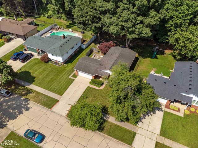 14433 Oxford Road, Plymouth, MI 48170