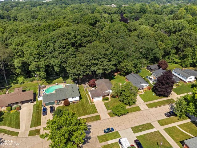 14433 Oxford Road, Plymouth, MI 48170