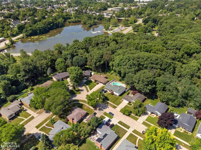 14433 Oxford Road, Plymouth, MI 48170