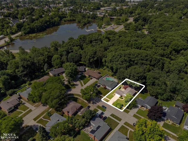 14433 Oxford Road, Plymouth, MI 48170