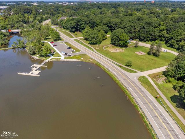 14433 Oxford Road, Plymouth, MI 48170