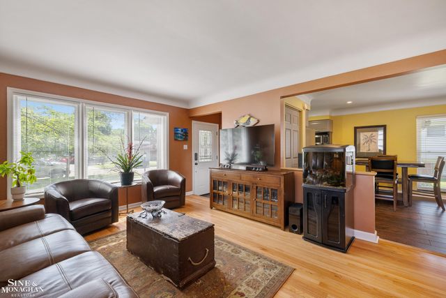 14433 Oxford Road, Plymouth, MI 48170