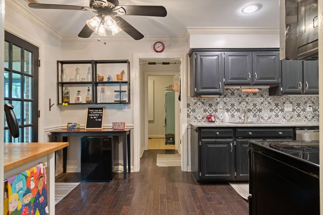 1702 Twin Oaks Ct, Franklin, TN 37064