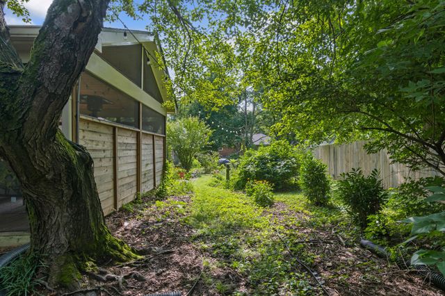 1702 Twin Oaks Ct, Franklin, TN 37064