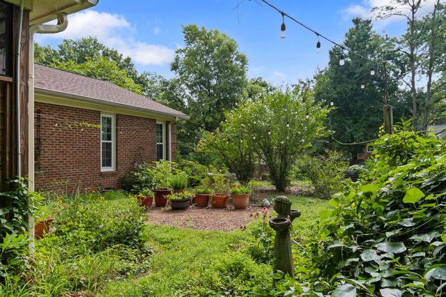 1702 Twin Oaks Ct, Franklin, TN 37064