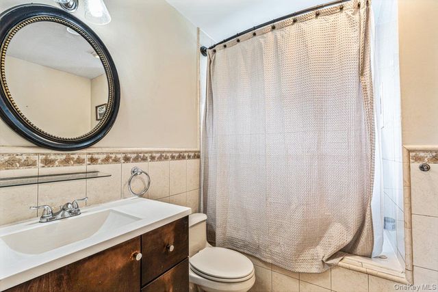 115 Margaretta Avenue, Massapequa, NY 11758