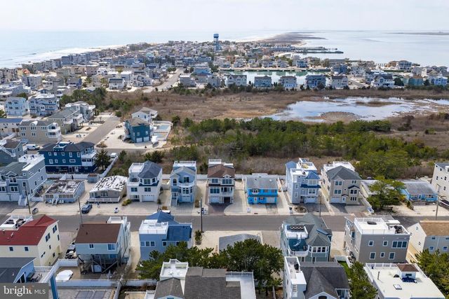 23 W TEBCO TER, Long Beach Township, NJ 08008