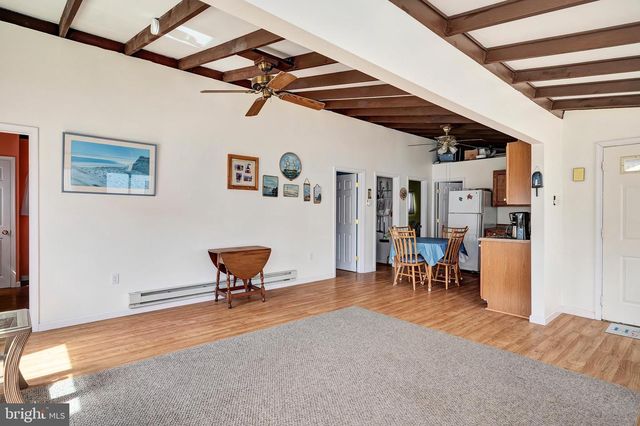 23 W TEBCO TER, Long Beach Township, NJ 08008