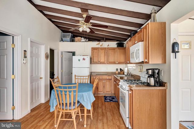 23 W TEBCO TER, Long Beach Township, NJ 08008