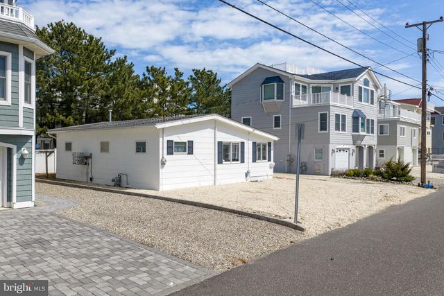 23 W TEBCO TER, Long Beach Township, NJ 08008