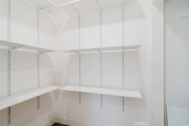6517 Bellaire Avenue, North Hollywood, CA 91606