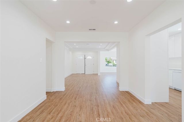 6517 Bellaire Avenue, North Hollywood, CA 91606